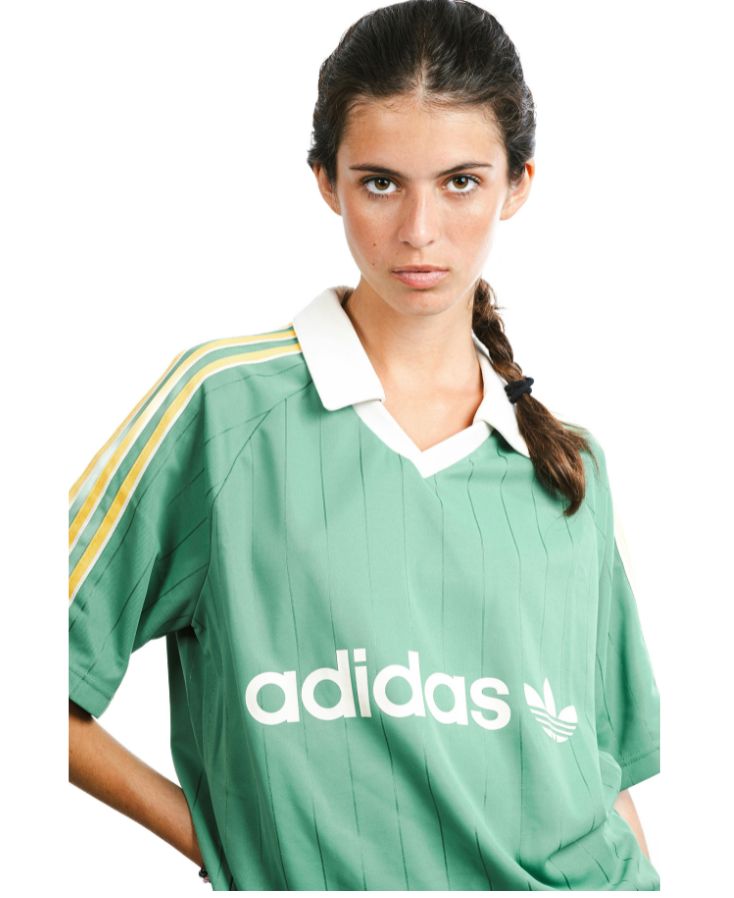 foto adidas 734 x 898